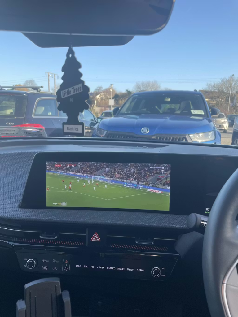 Afbeelding #1 van Florian Okitaudji