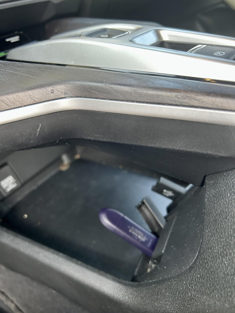 Afbeelding #1 van Nick Cleary.